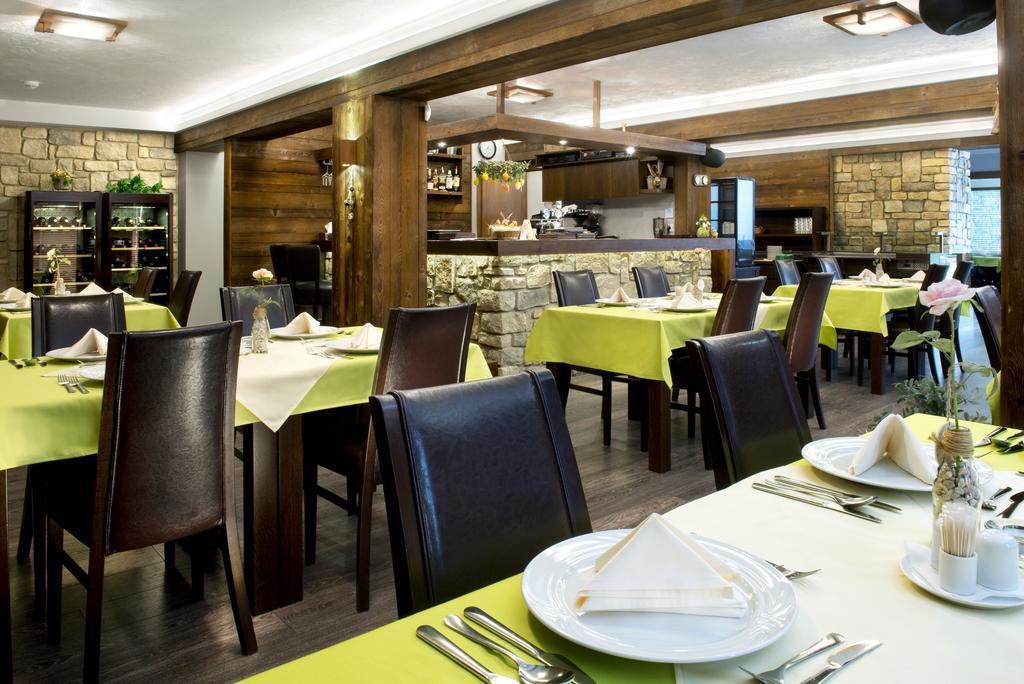 Hotel Rozsutec Terchová Εξωτερικό φωτογραφία